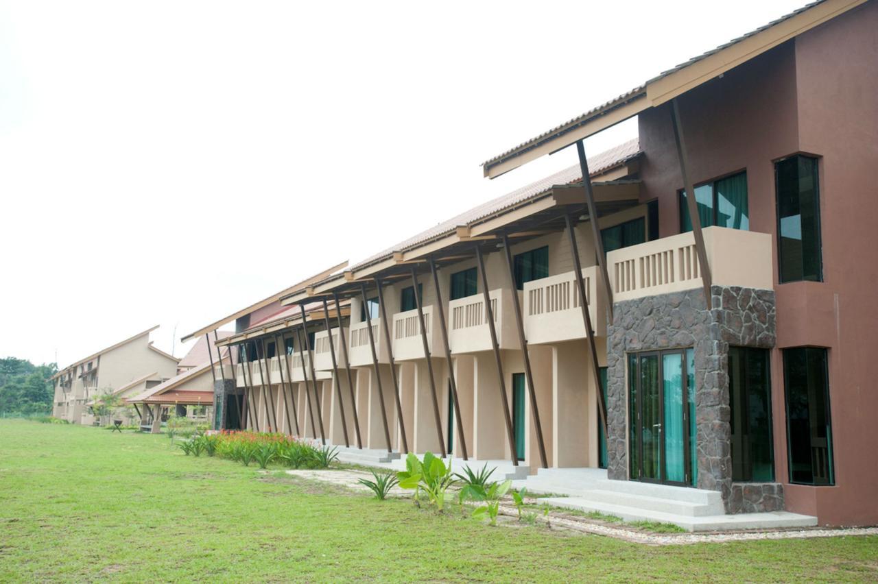 Felda Residence Tanjung Leman Jemaluang Exteriér fotografie